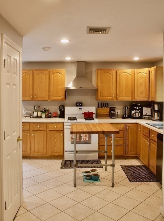 203 Boston Post Road # B