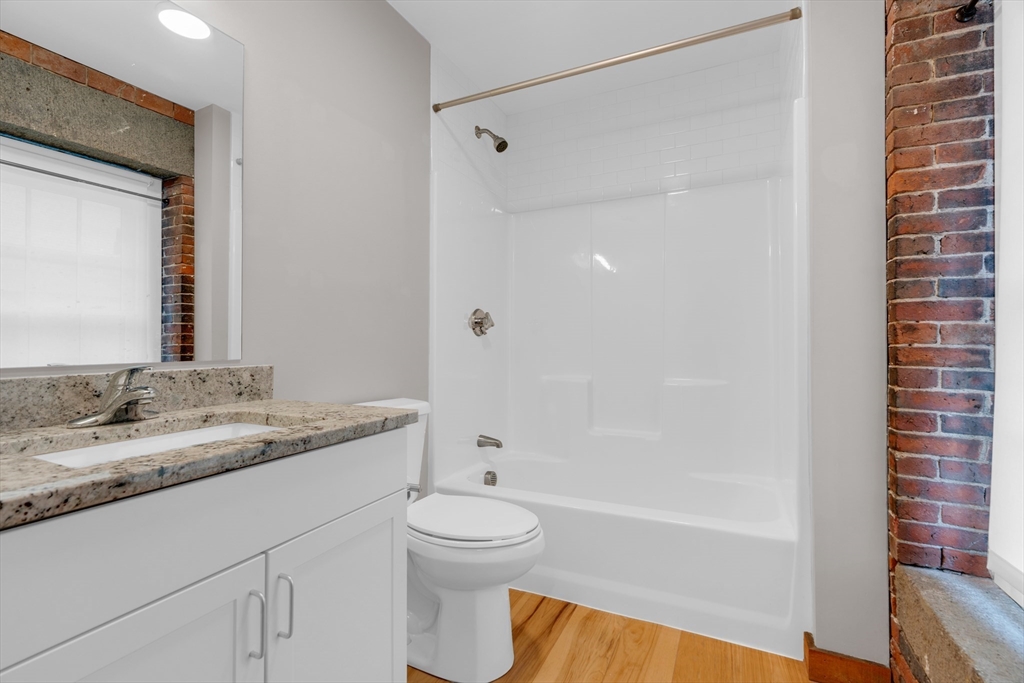 58 13th Street # 105