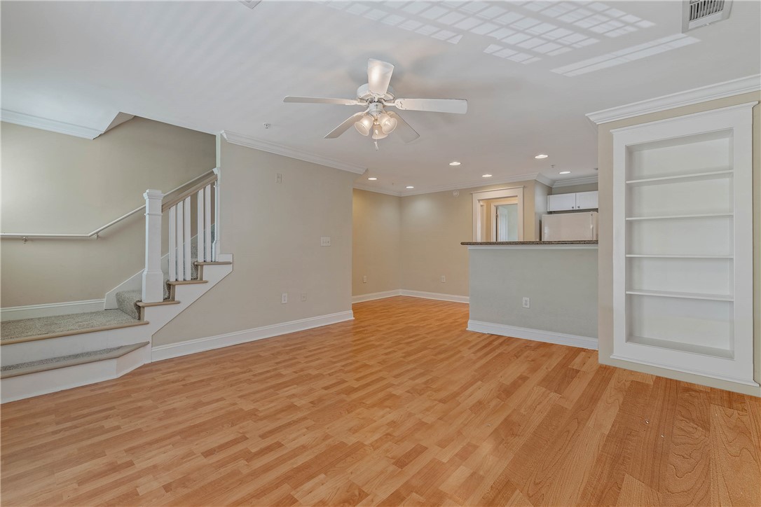 1725 Harvey Mitchell Parkway S 1530