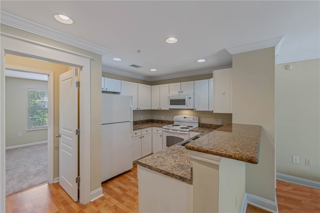 1725 Harvey Mitchell Parkway S 1530