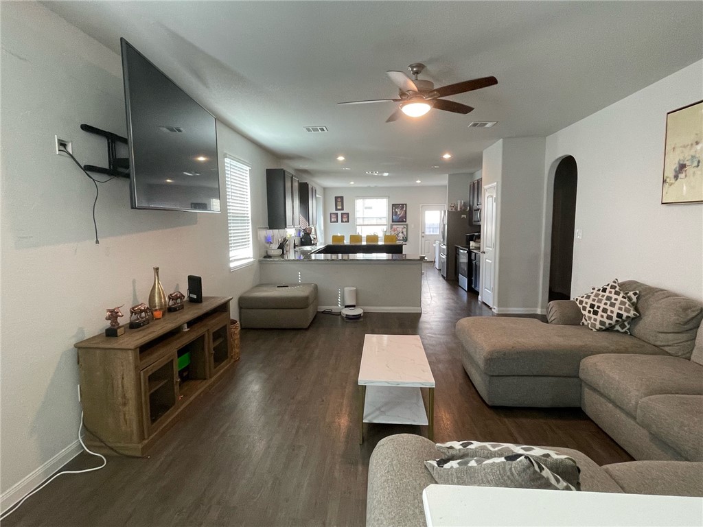 985 Marquis Drive
