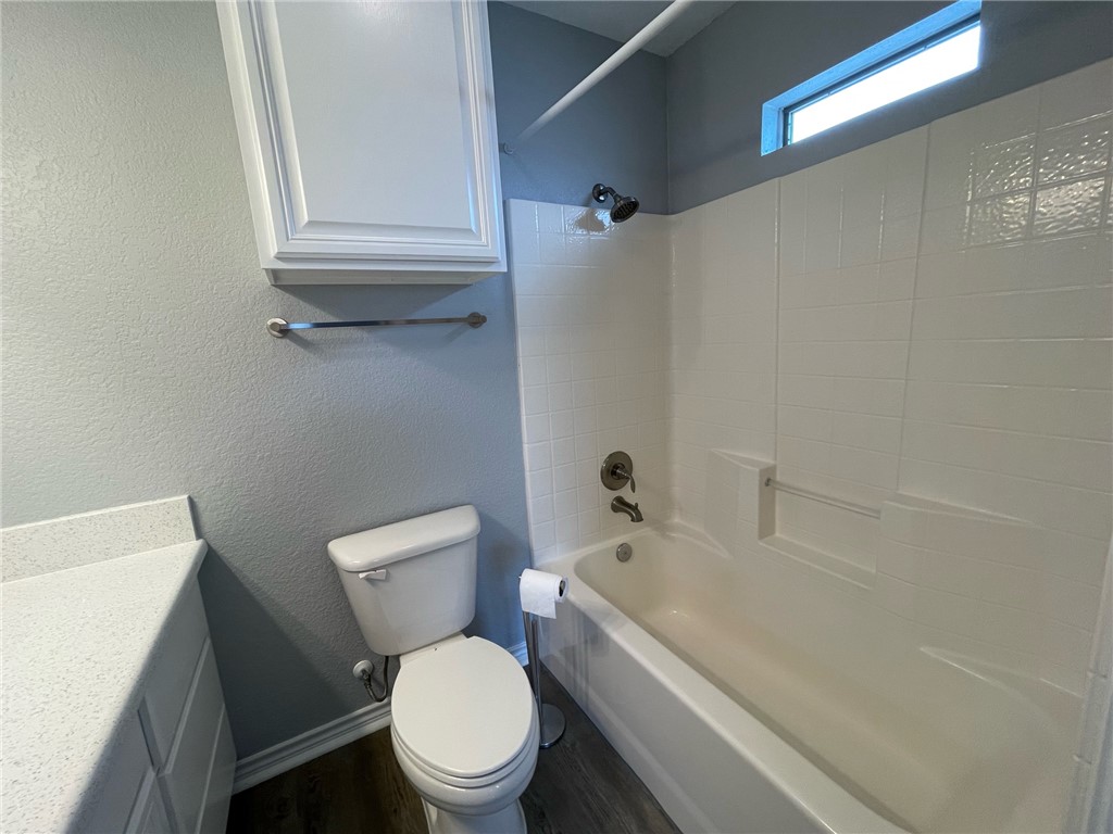3838 Oldenburg Lane