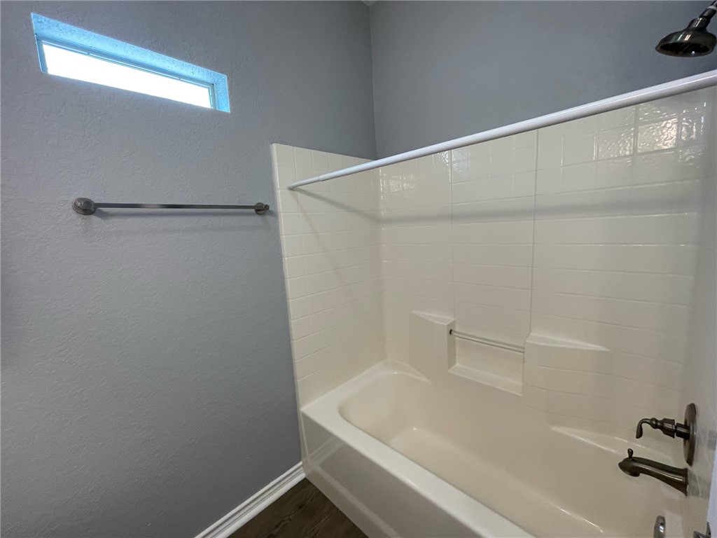 3838 Oldenburg Lane