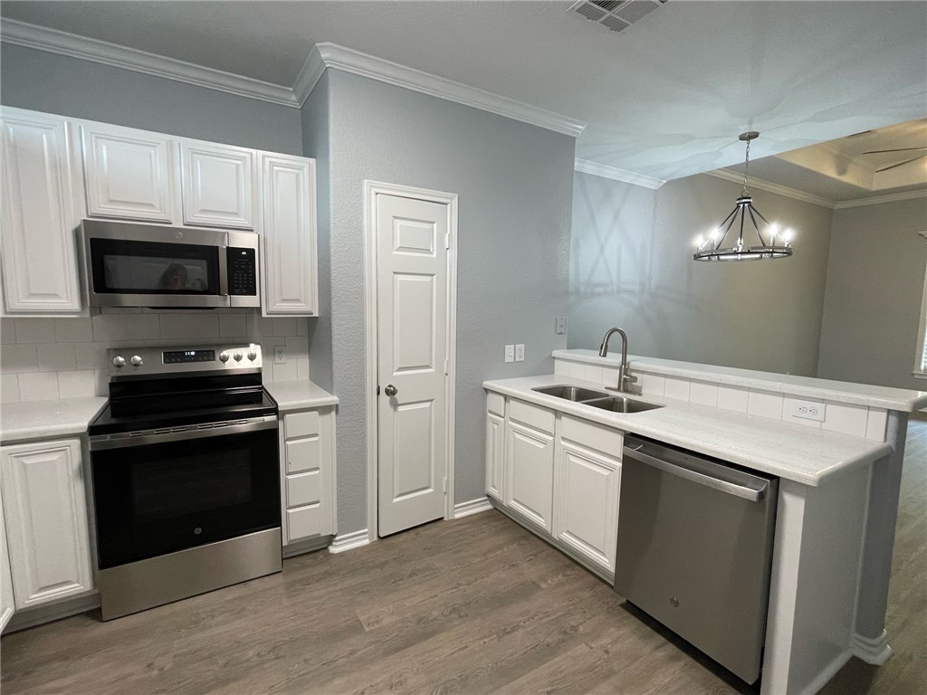 3838 Oldenburg Lane
