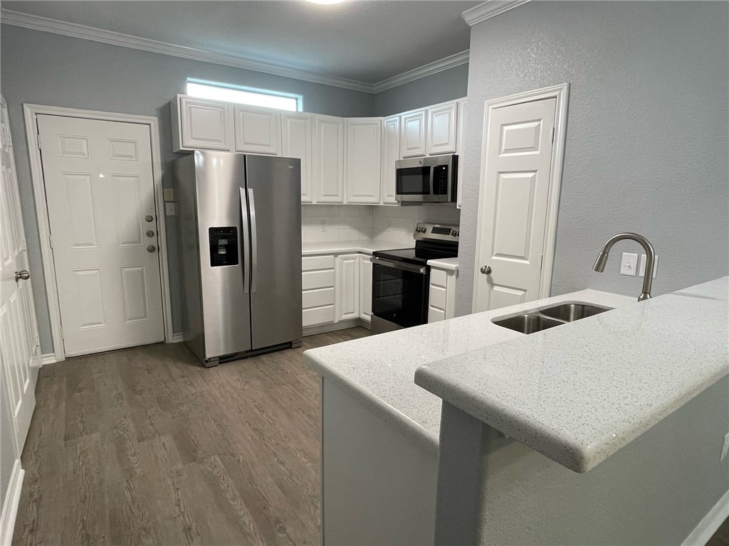 3838 Oldenburg Lane
