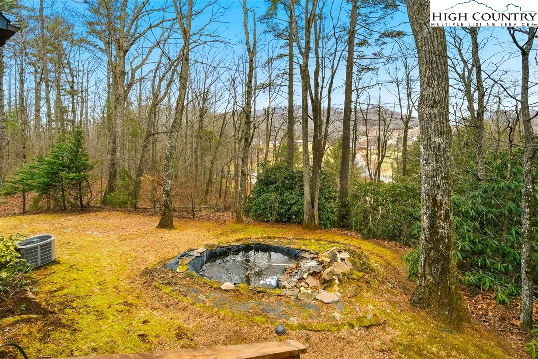 85 Sarahs Spring Road