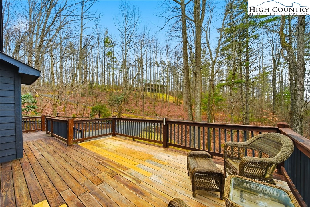 85 Sarahs Spring Road