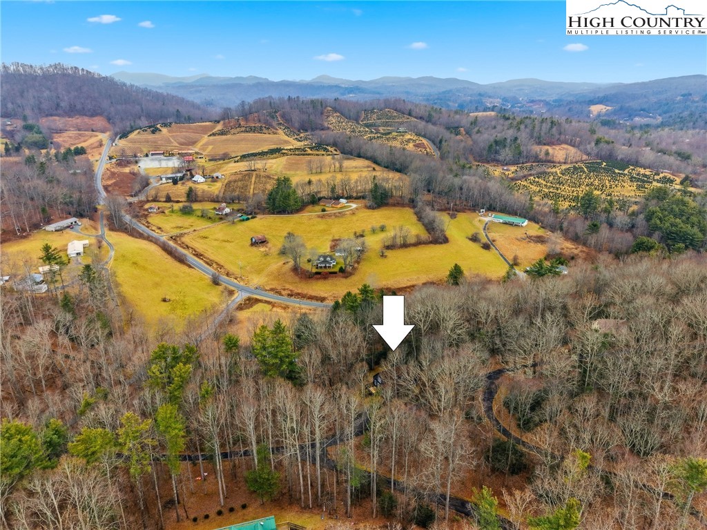 85 Sarahs Spring Road