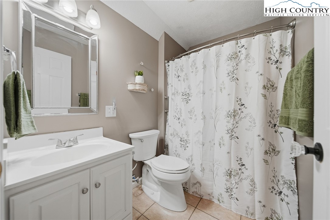 85 Sarahs Spring Road