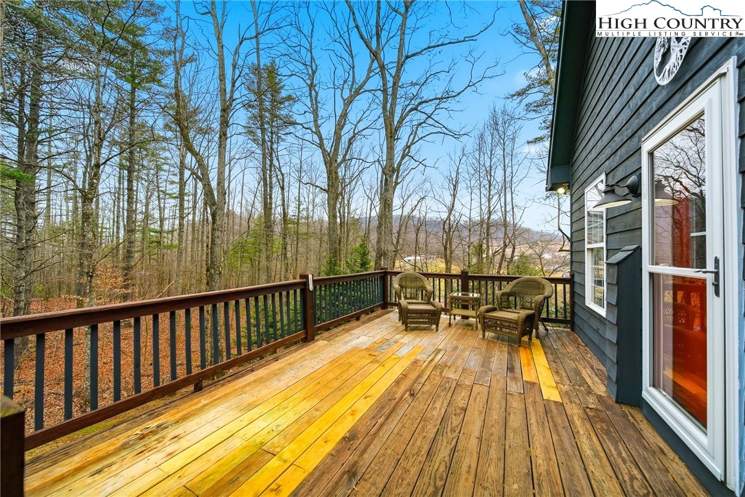 85 Sarahs Spring Road