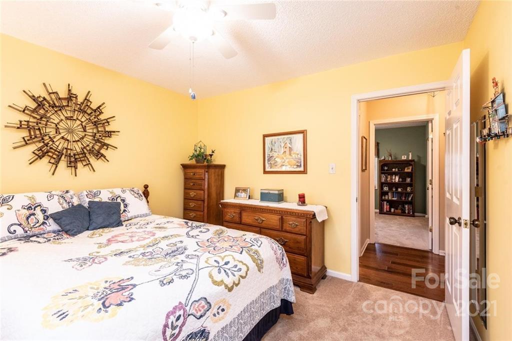 1927 20th Street Court NE