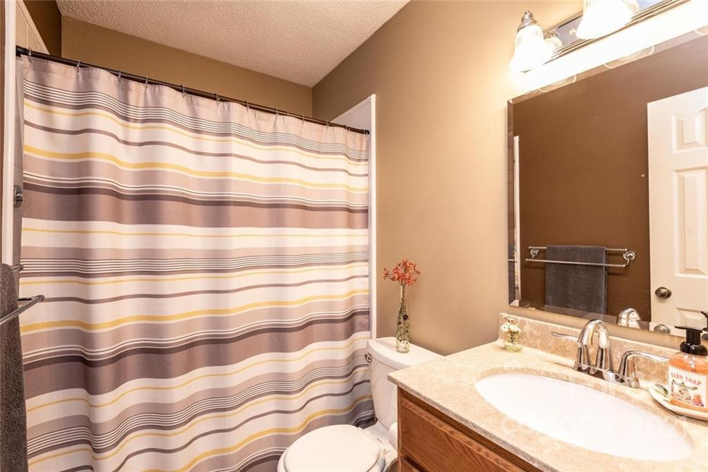 1927 20th Street Court NE