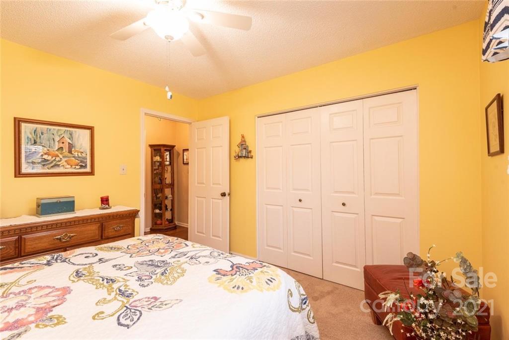 1927 20th Street Court NE