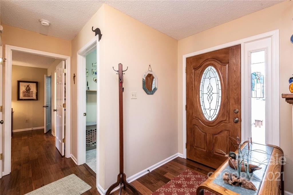 1927 20th Street Court NE