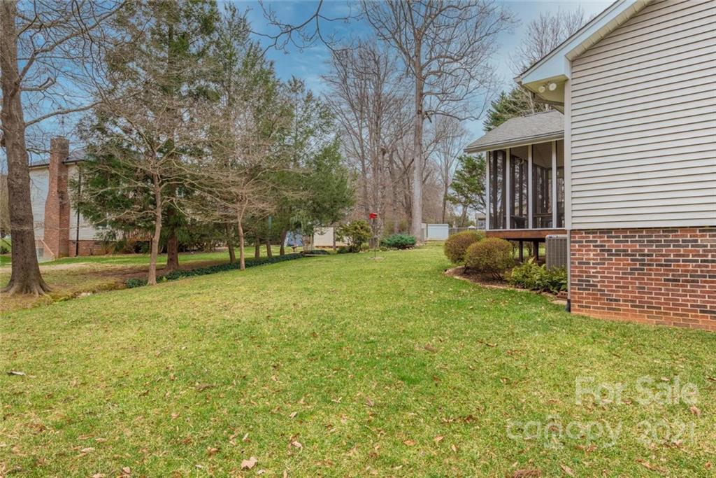 1927 20th Street Court NE