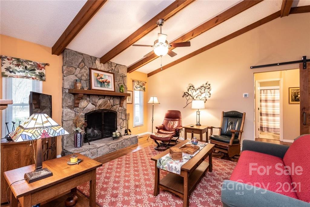 1927 20th Street Court NE