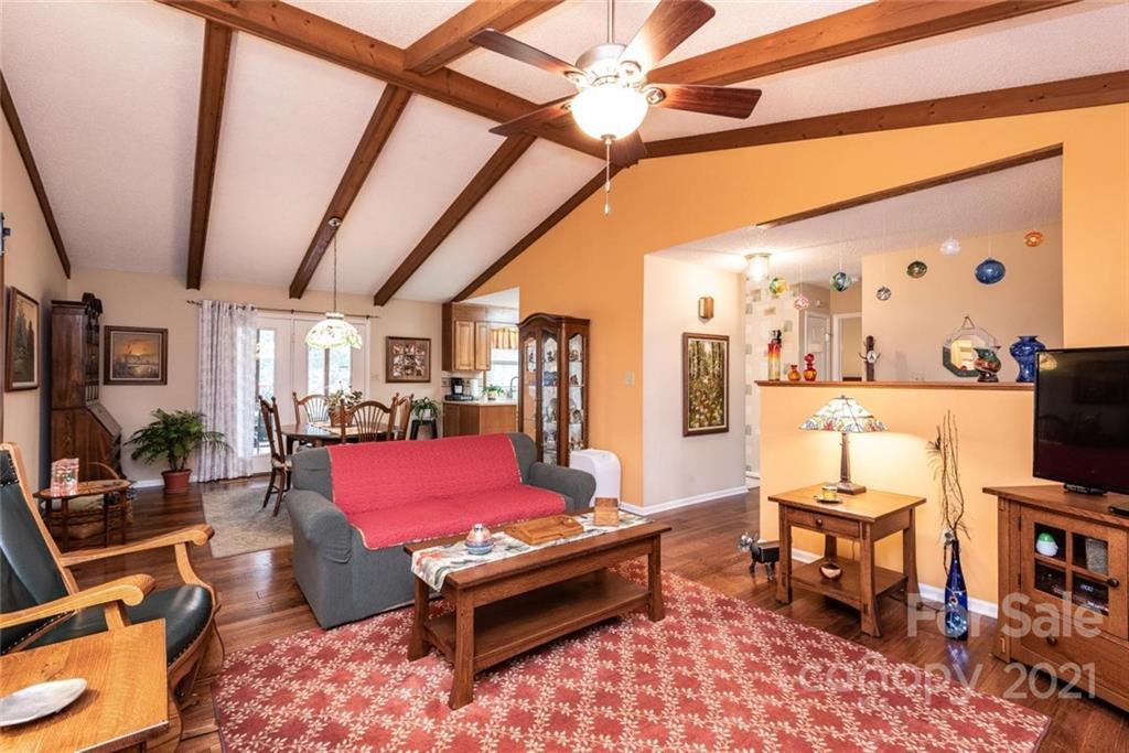 1927 20th Street Court NE