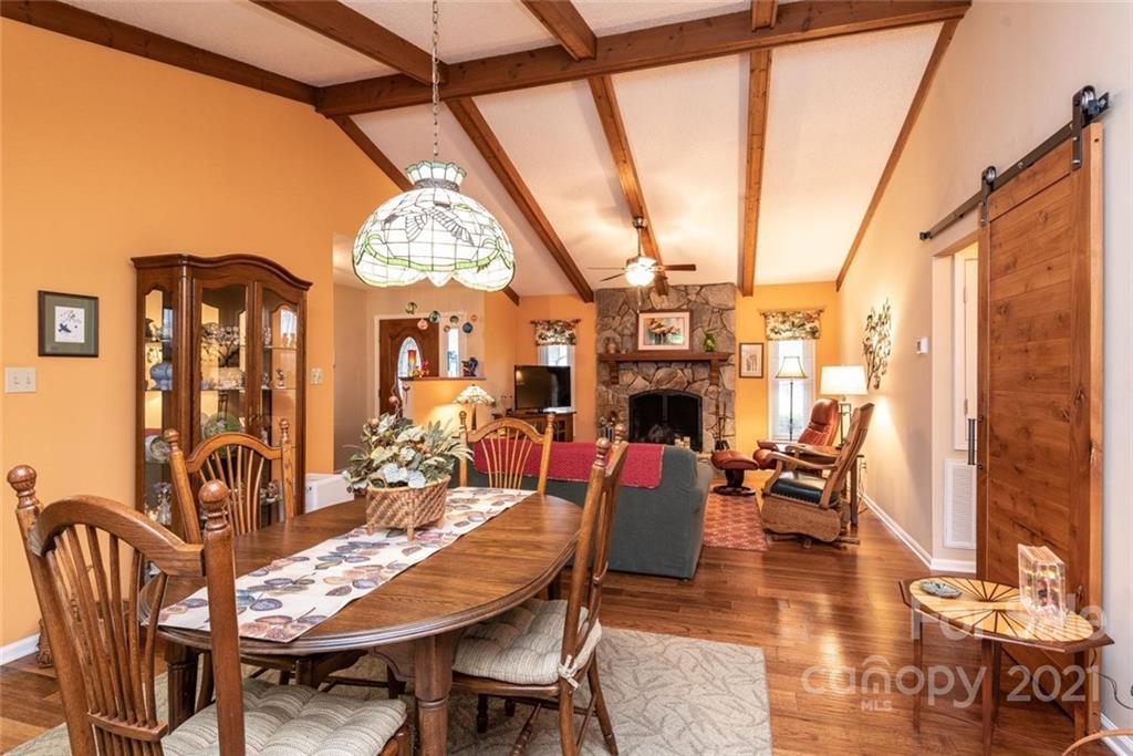 1927 20th Street Court NE