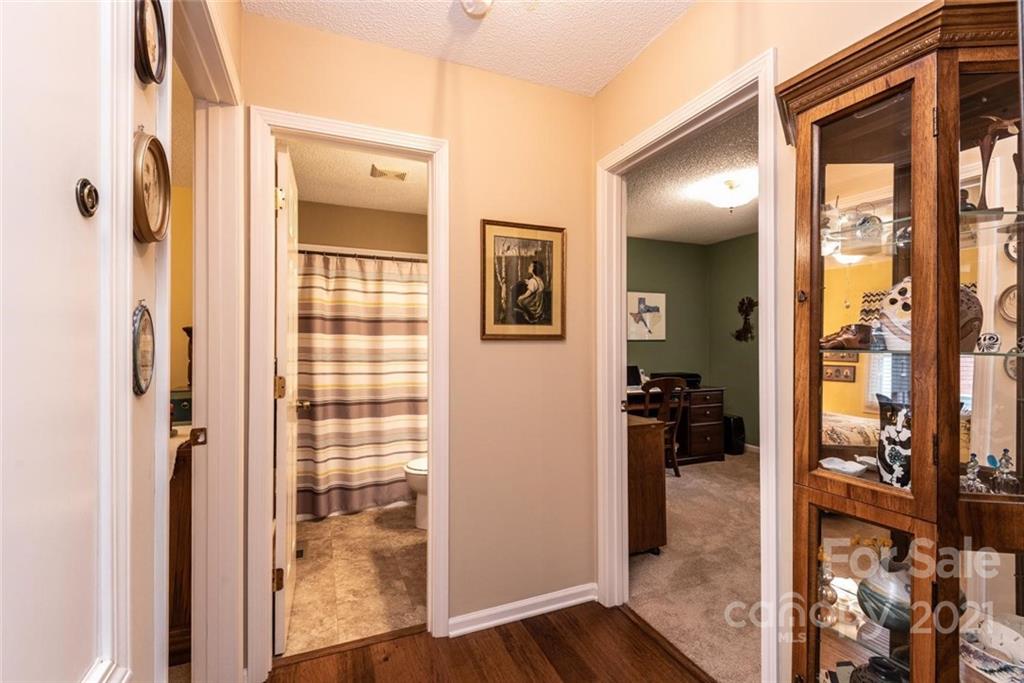 1927 20th Street Court NE