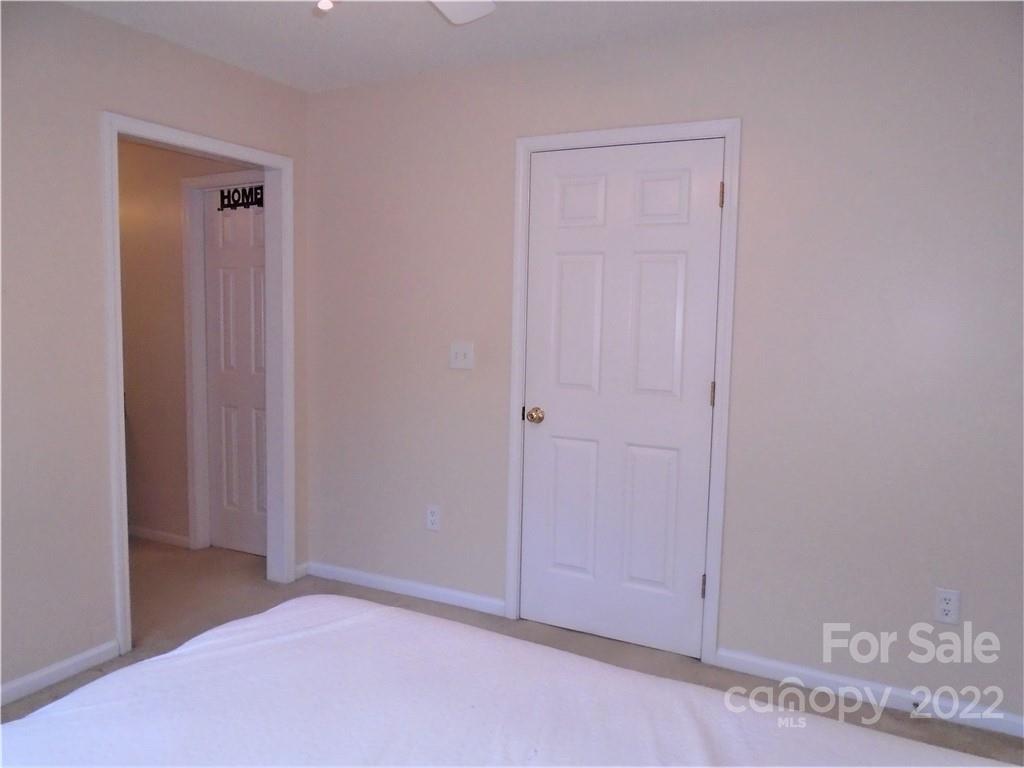 3383 White Oak Court