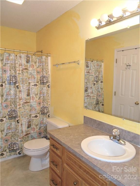 3383 White Oak Court