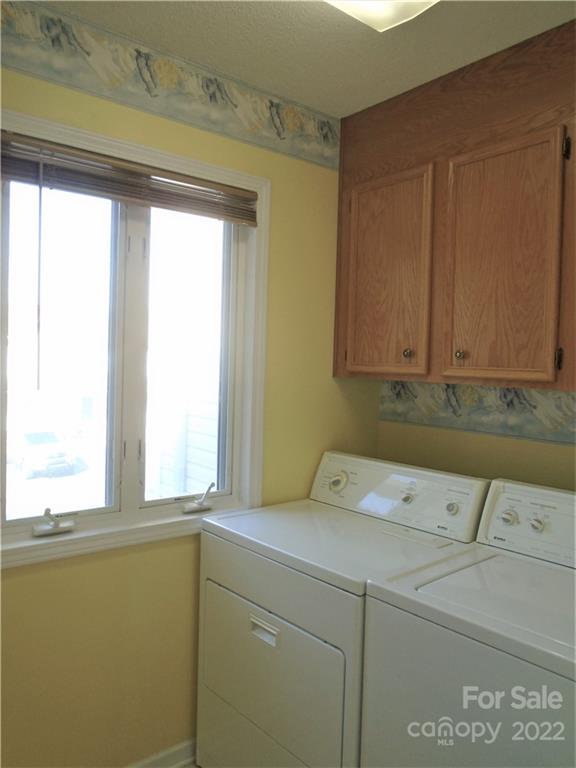 3383 White Oak Court