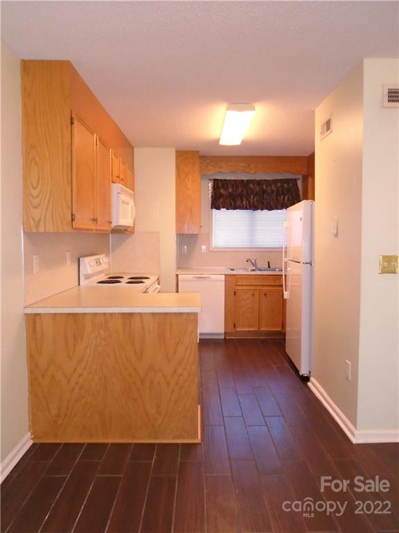 3383 White Oak Court