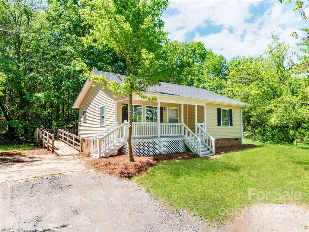 209 Gravel Hill Court