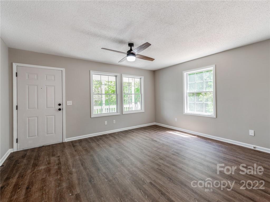 209 Gravel Hill Court