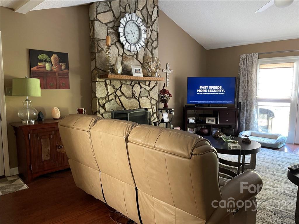 603 29th Avenue NE Unit: 117