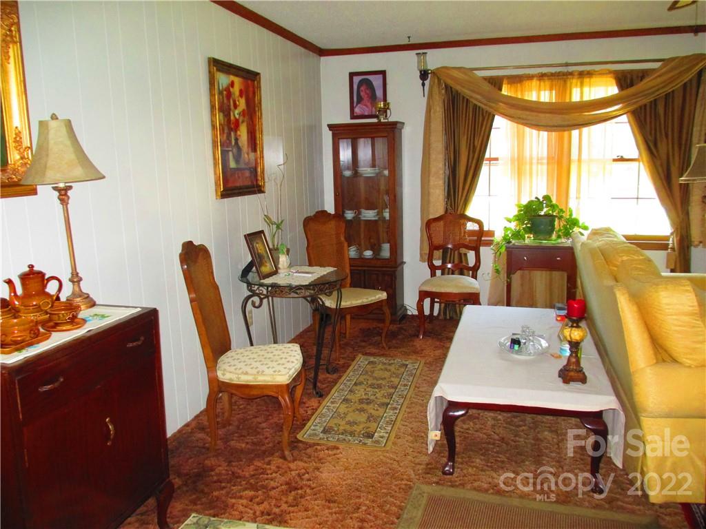3036 Cochran Street Unit: 13