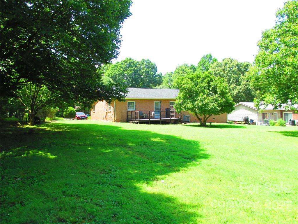 3036 Cochran Street Unit: 13