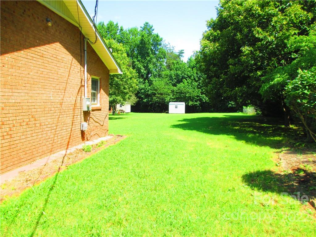 3036 Cochran Street Unit: 13