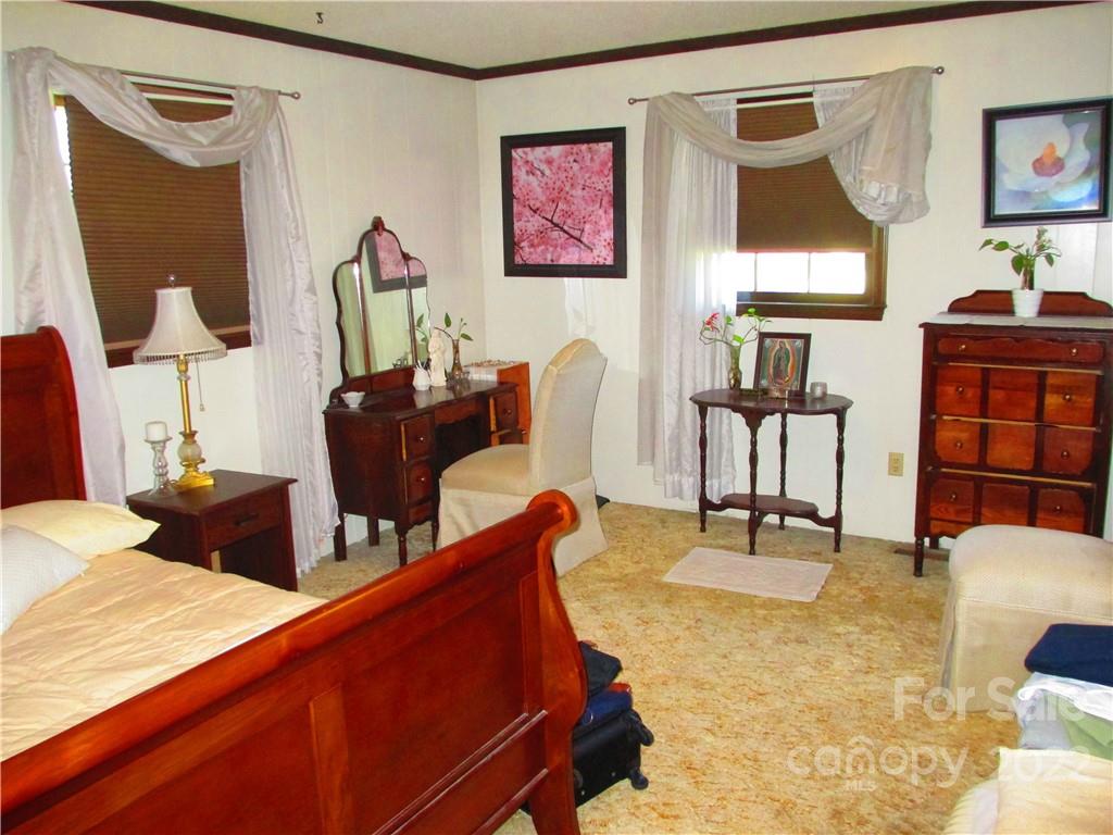 3036 Cochran Street Unit: 13