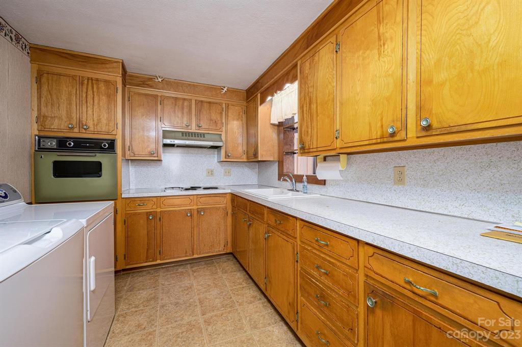 1266 18th Street