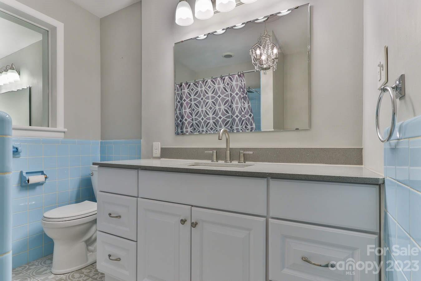 1341 36th Ave Drive NE