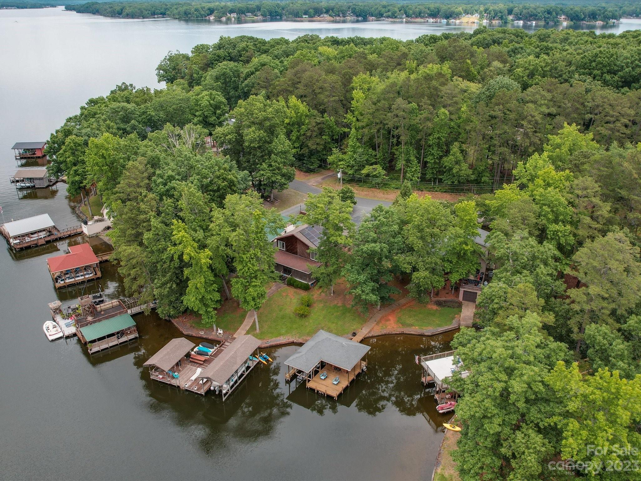 10617 Willow Oak Road