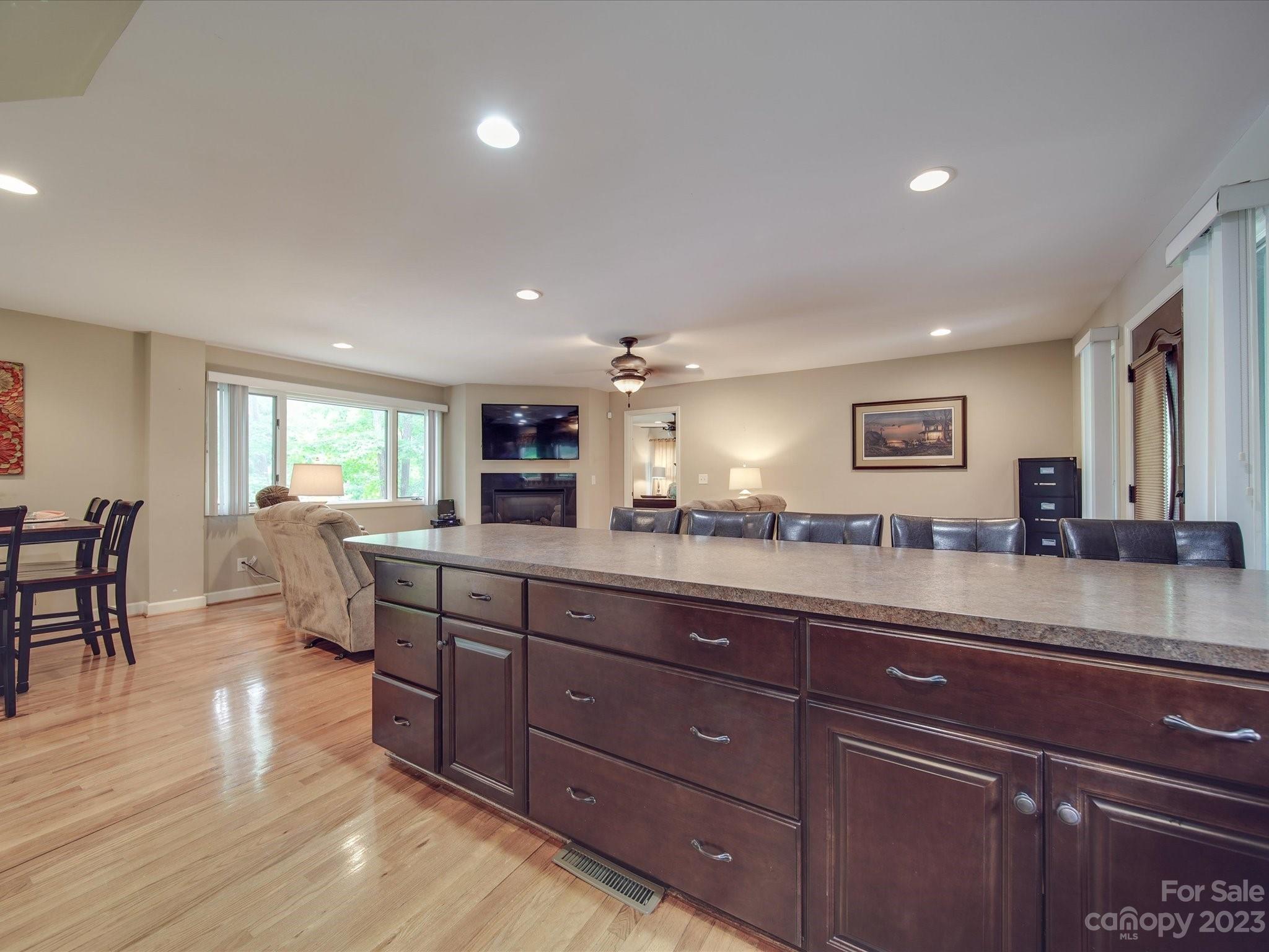 10617 Willow Oak Road