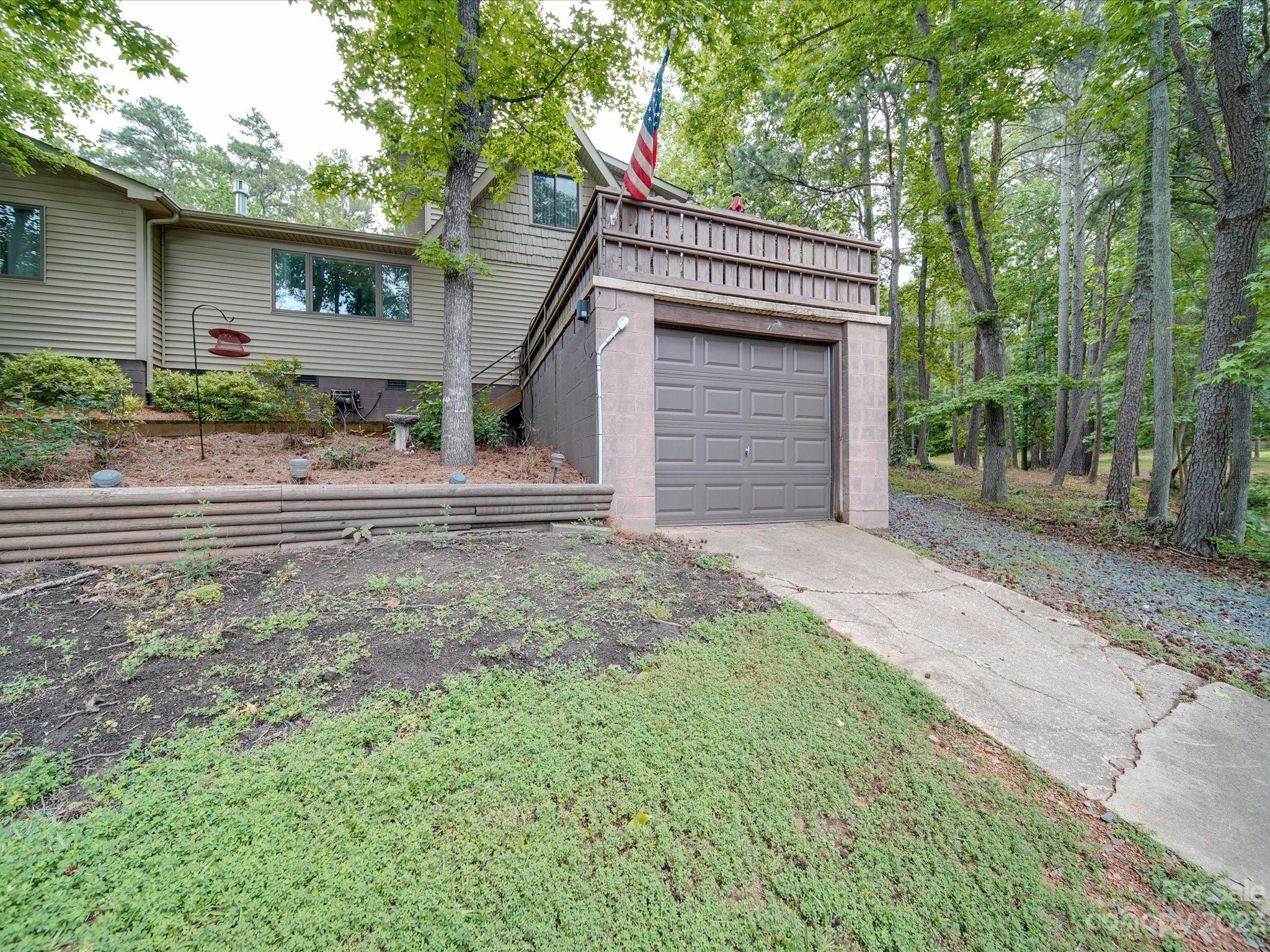 10617 Willow Oak Road