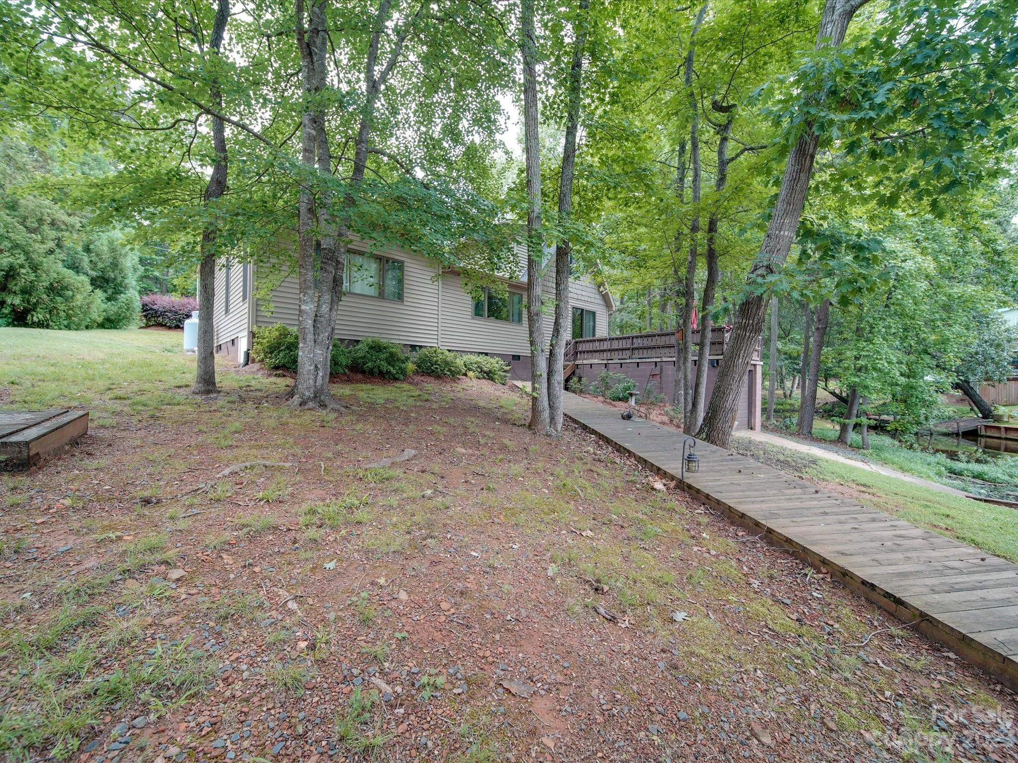 10617 Willow Oak Road