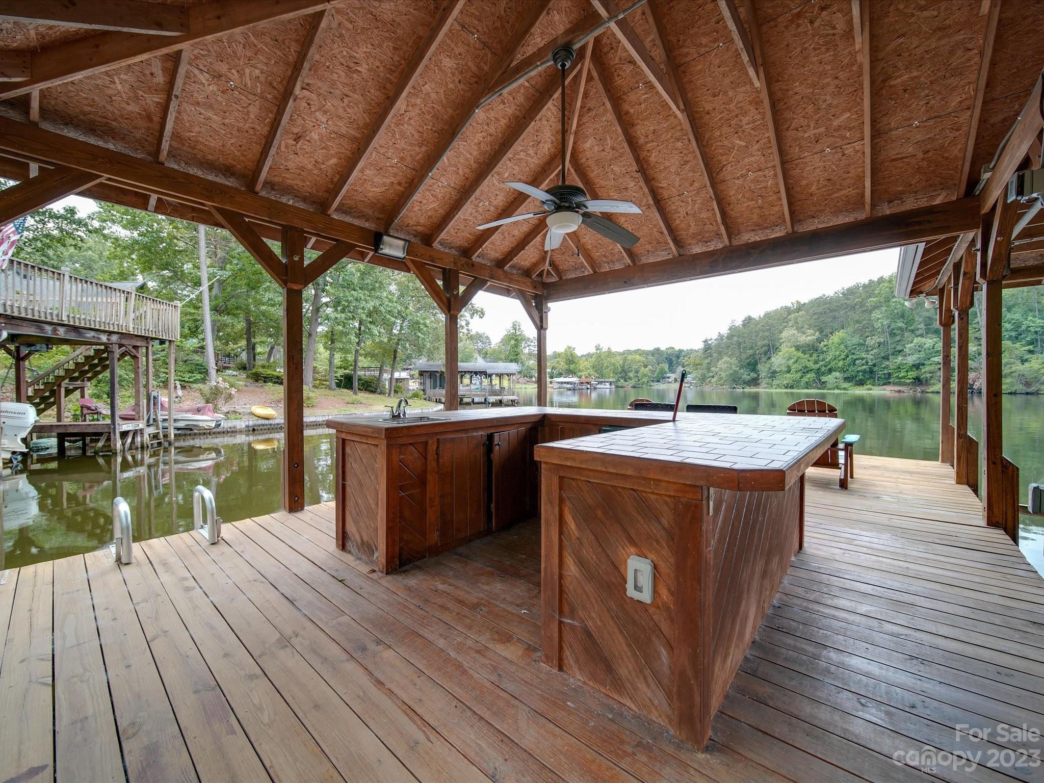 10617 Willow Oak Road