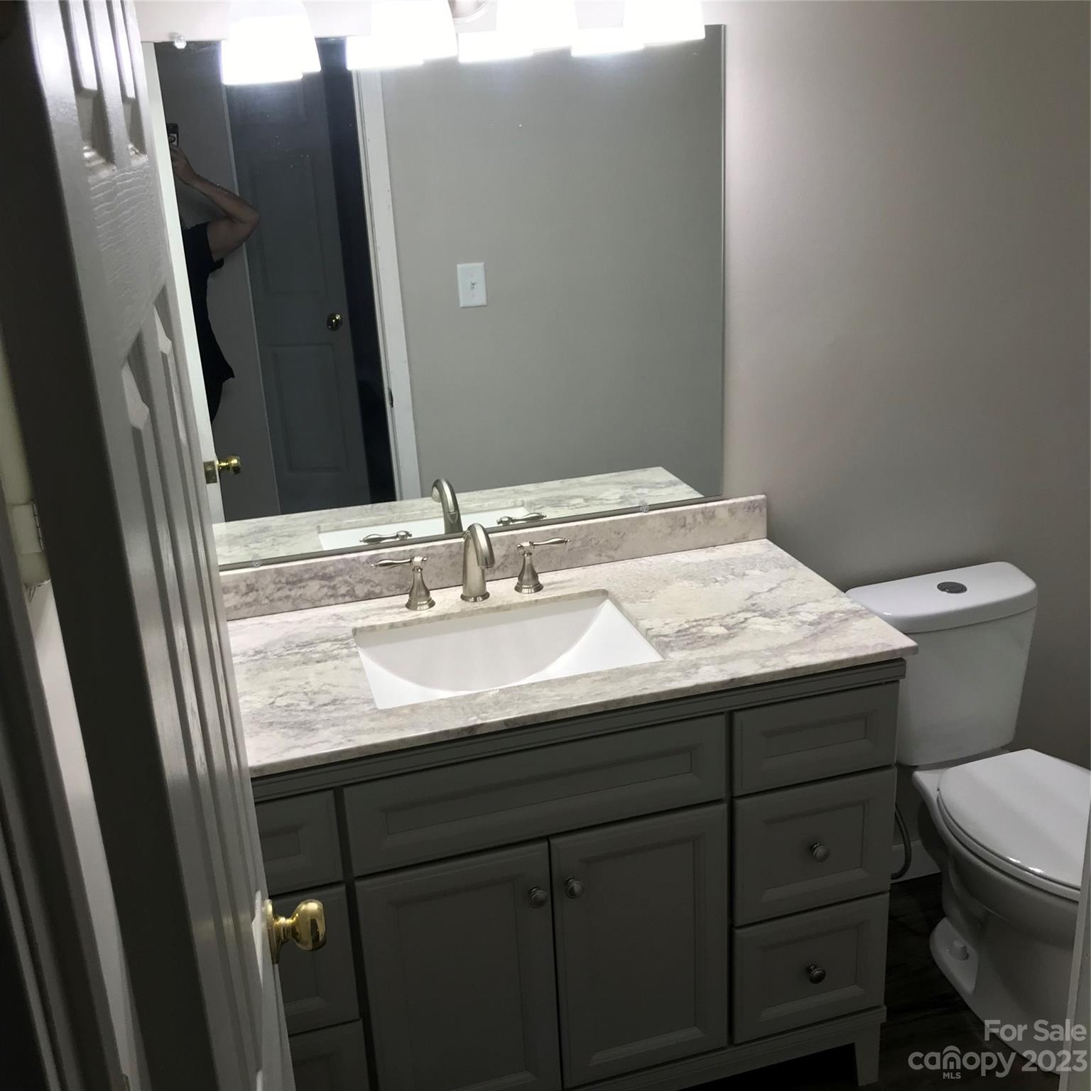 1050 21st Avenue NW Unit: 19