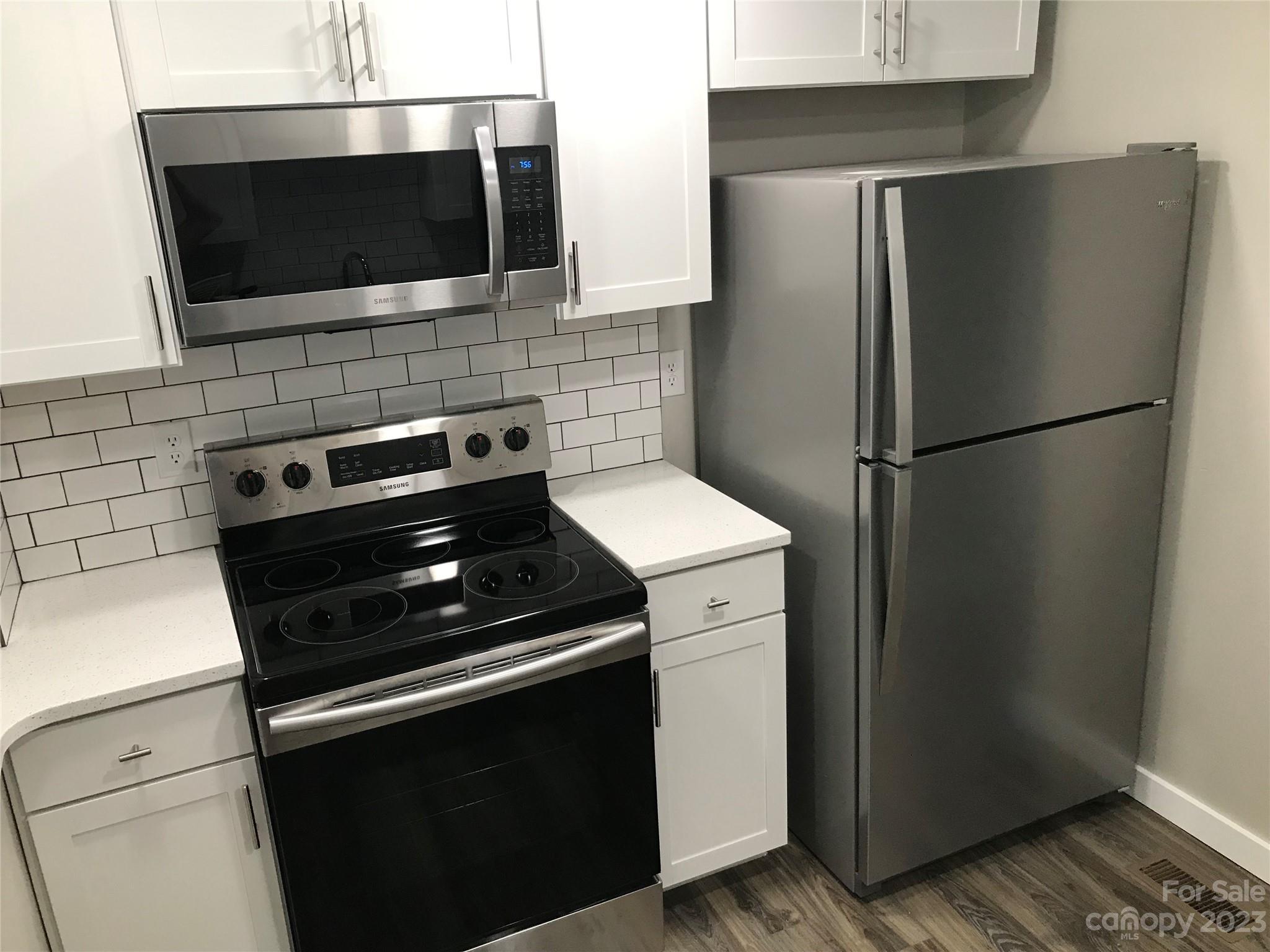 1050 21st Avenue NW Unit: 19