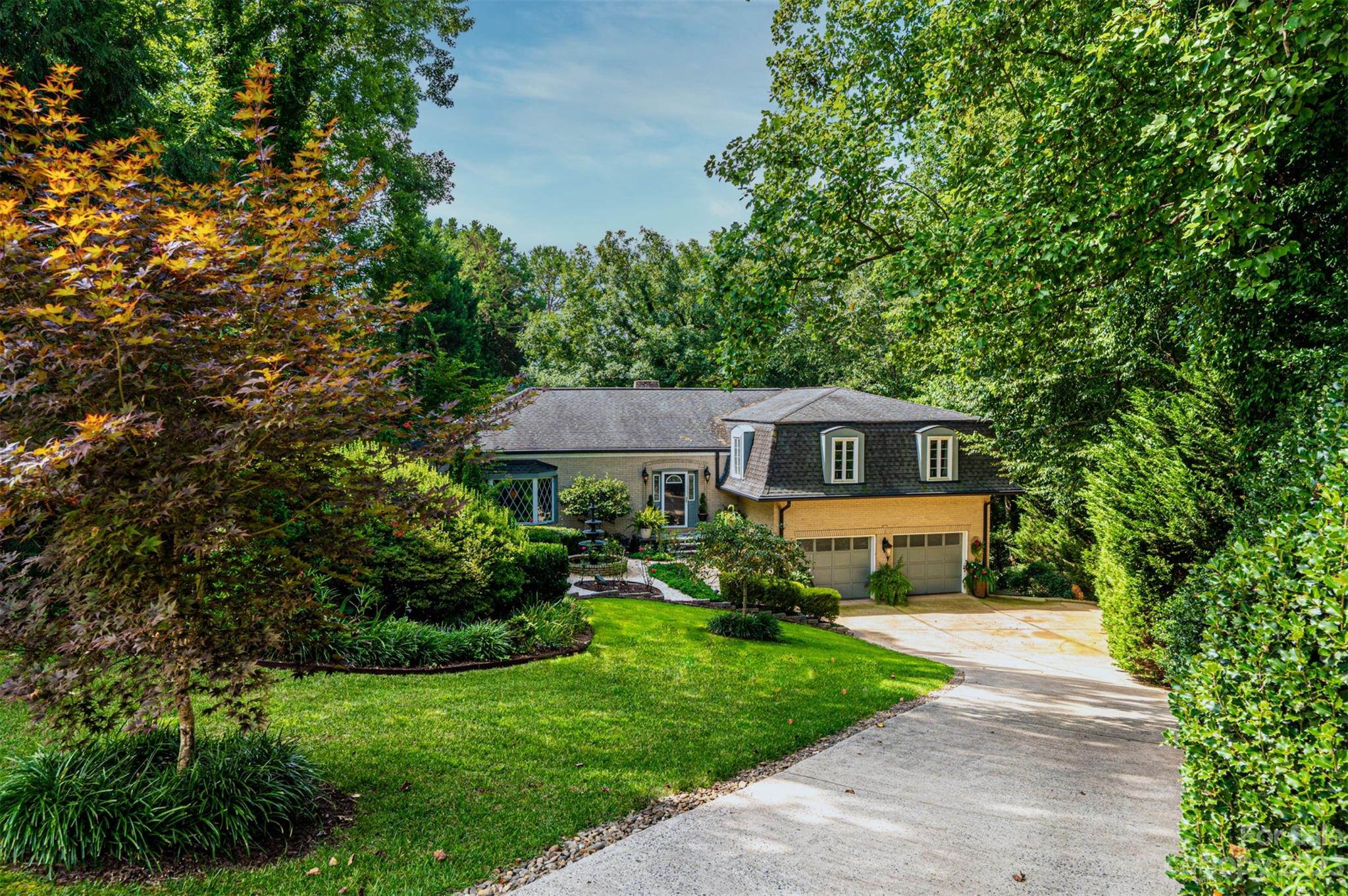 718 Wood Hollow Road