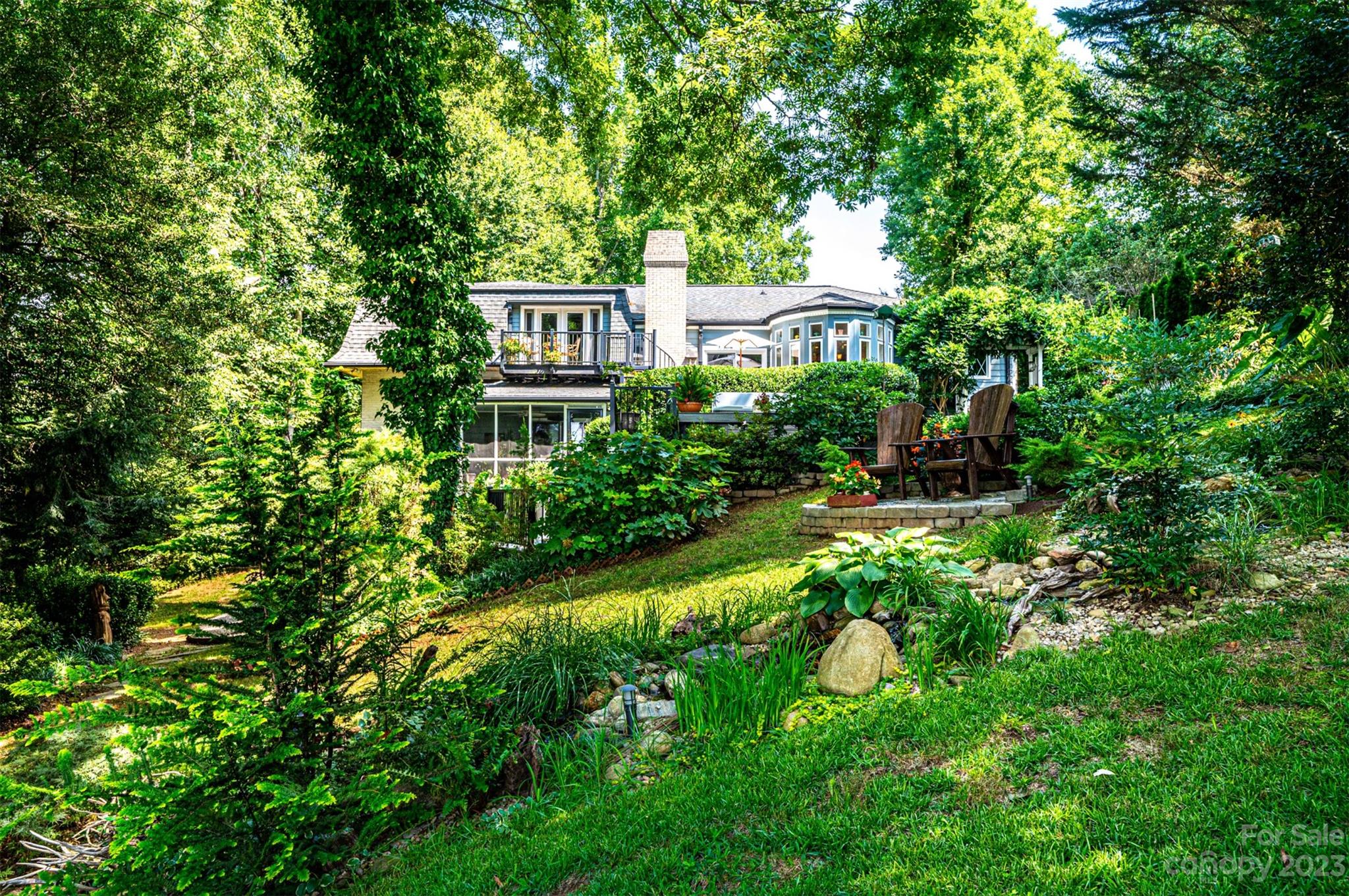 718 Wood Hollow Road