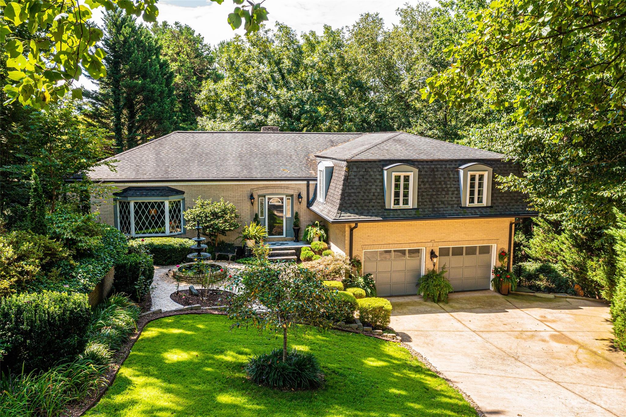 718 Wood Hollow Road