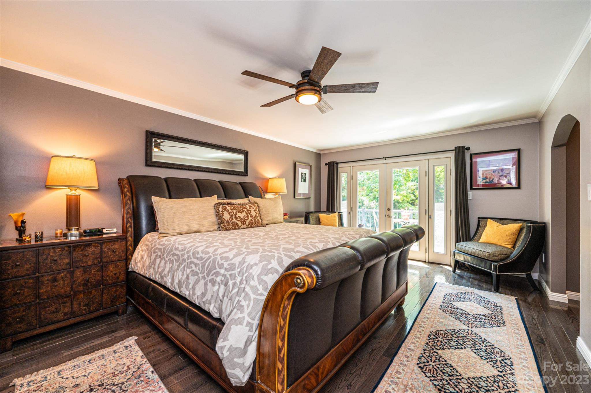 718 Wood Hollow Road
