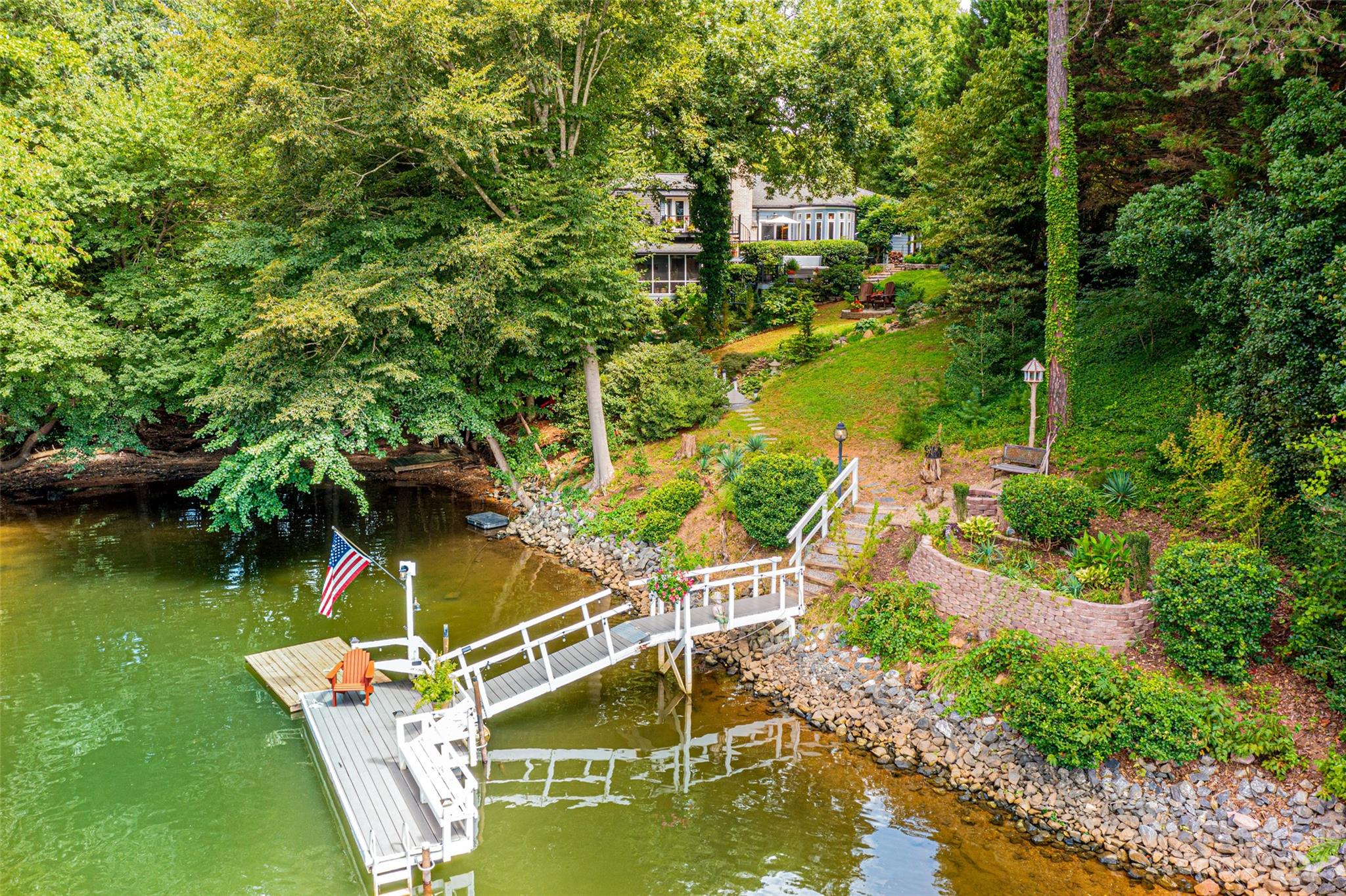 718 Wood Hollow Road