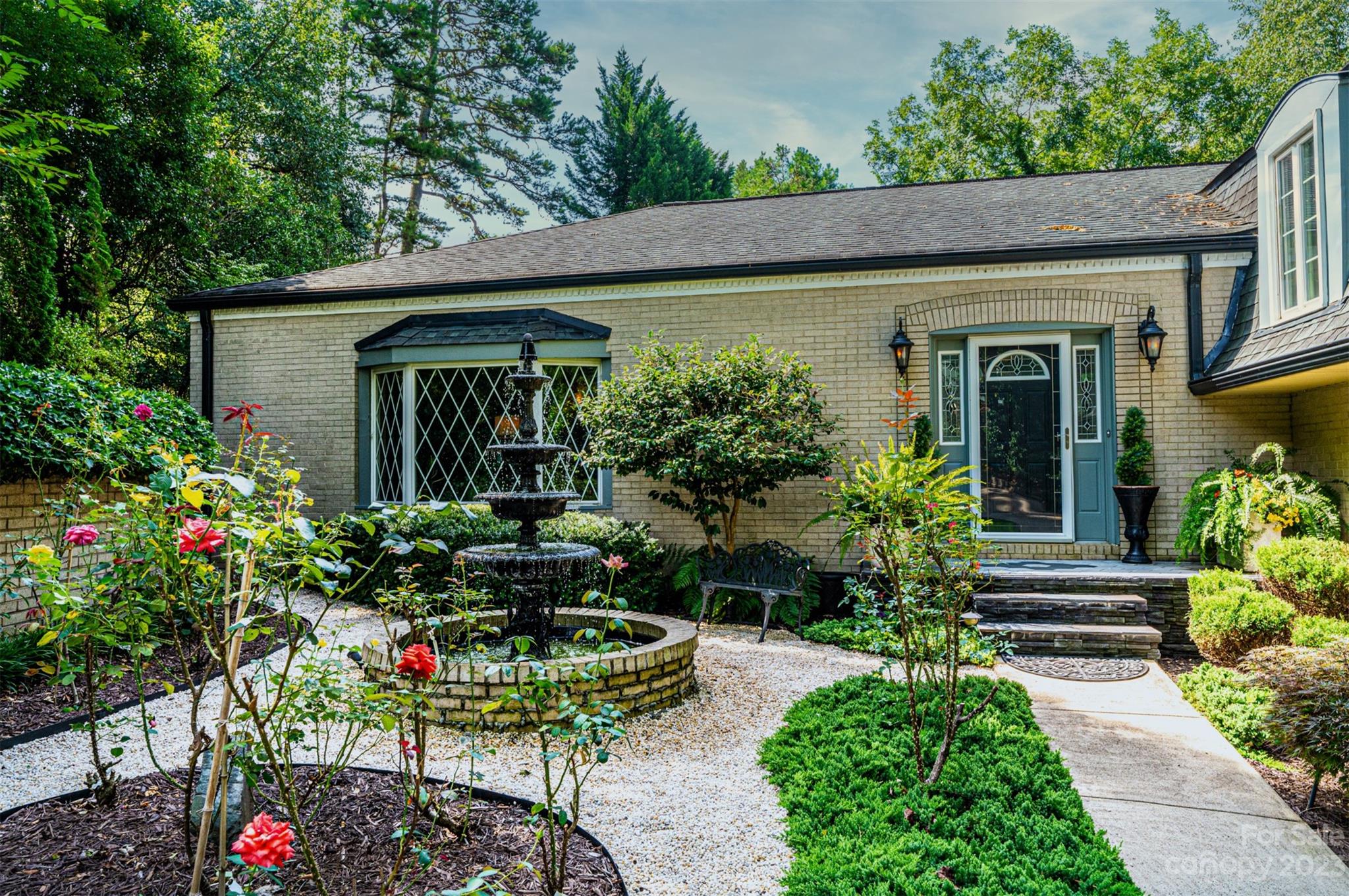 718 Wood Hollow Road