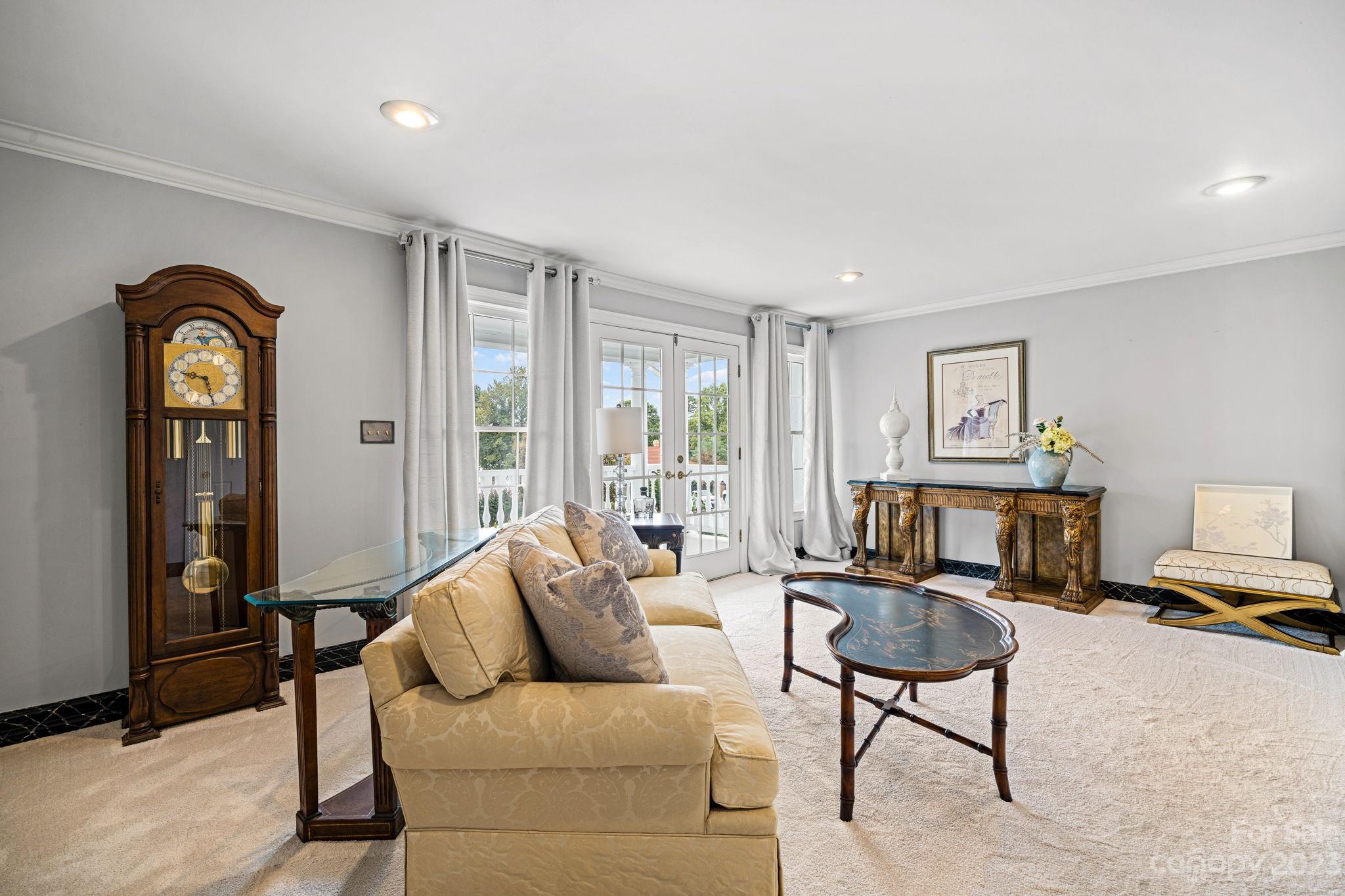 29 Cove Crest Drive
